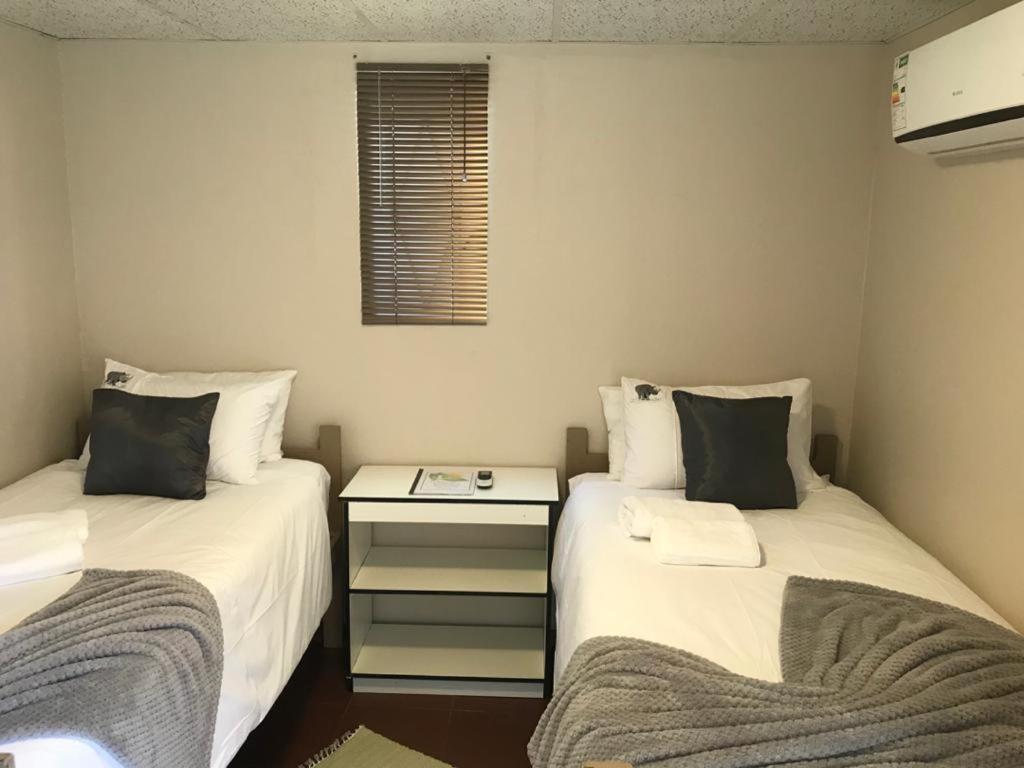 Urbanlife Keetmanshoop Accommodation Экстерьер фото