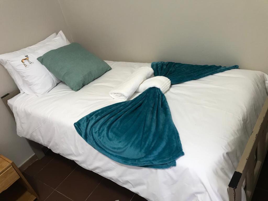 Urbanlife Keetmanshoop Accommodation Экстерьер фото